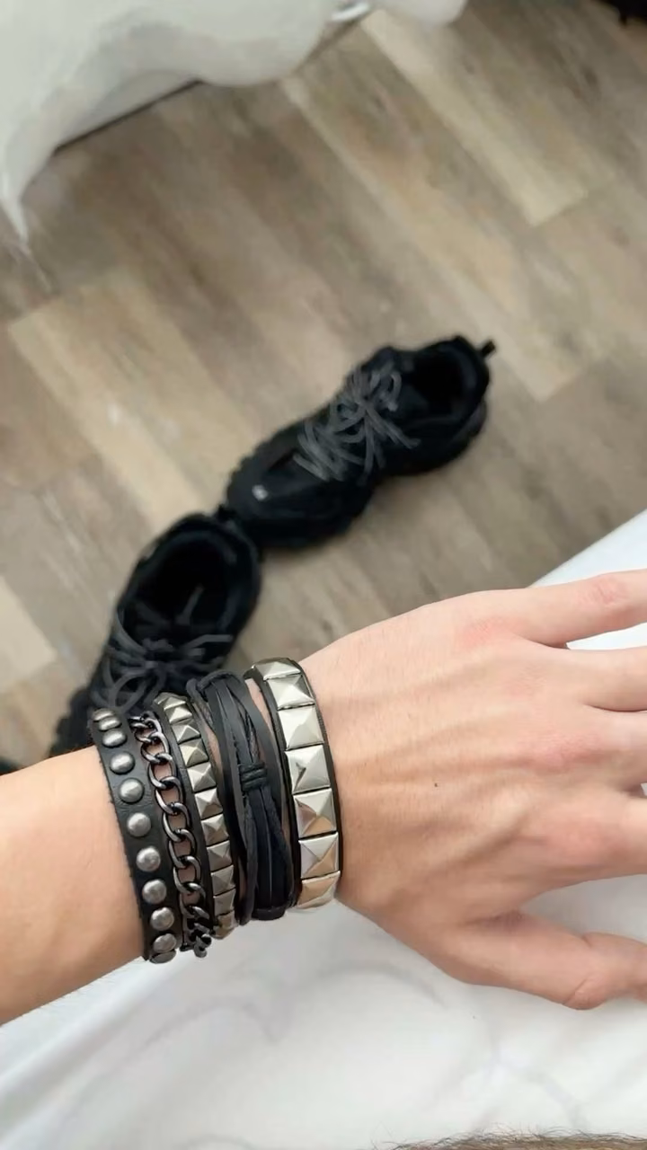 Boy accessories
