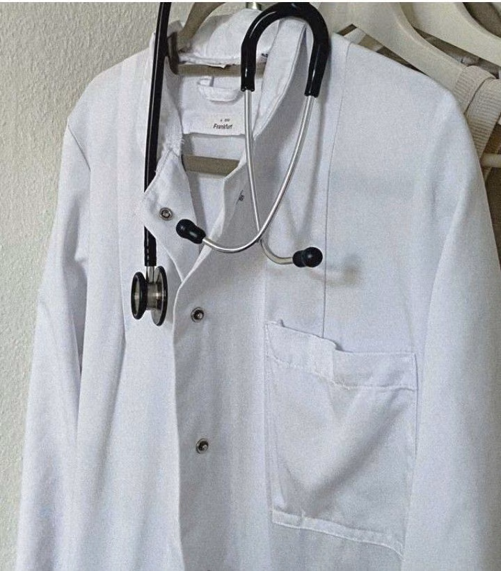 Doctor coat aesthetic