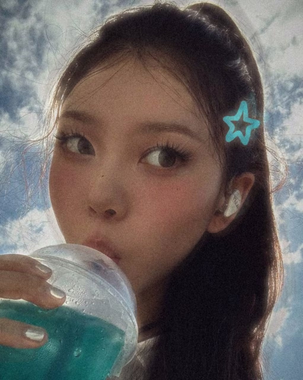 40bb15b1faa909b3ea8d06bfc6dab2b9.avif