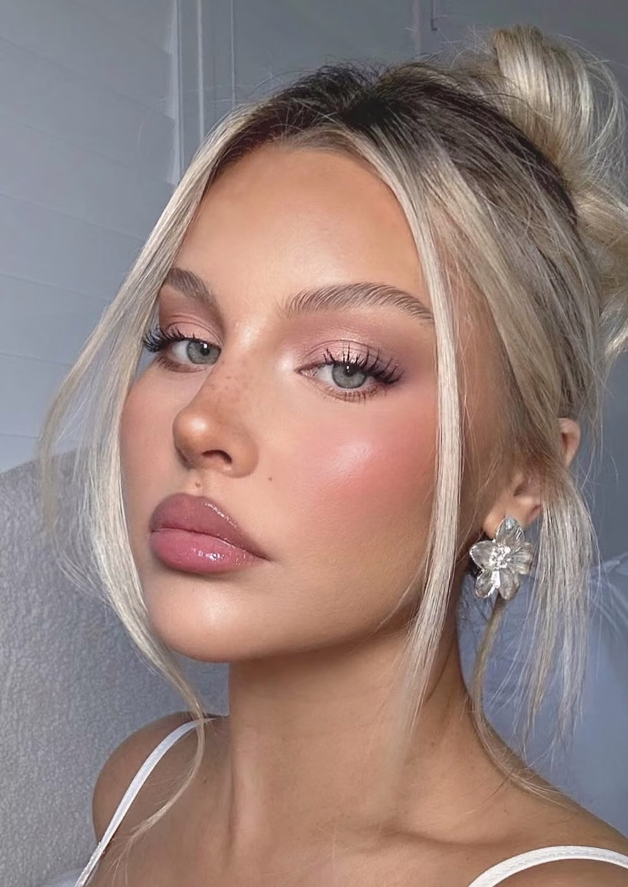 Soft blush looks