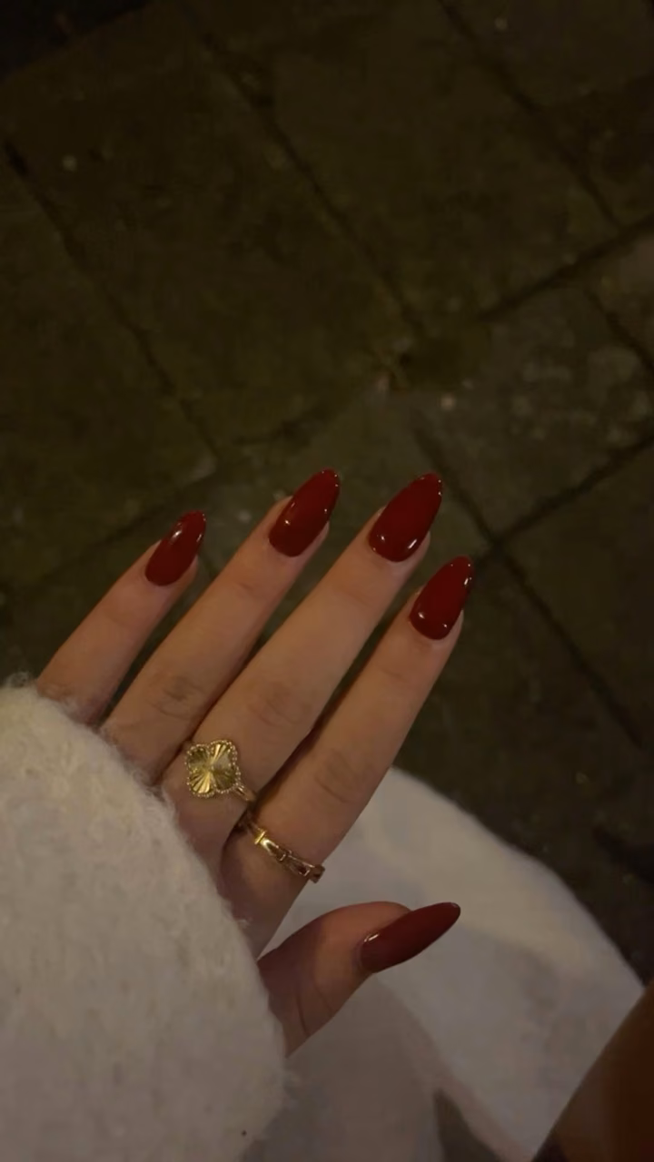 Red soft nails