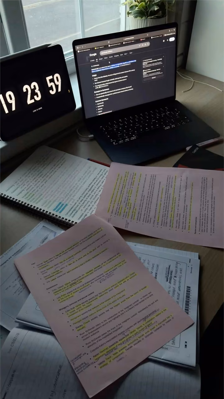 07fe13edb35e050a615f1212c3d4c420.avif